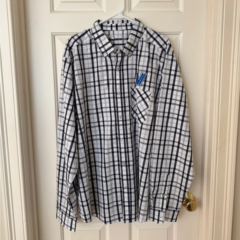 Villanova Men’s Button Down Shirt